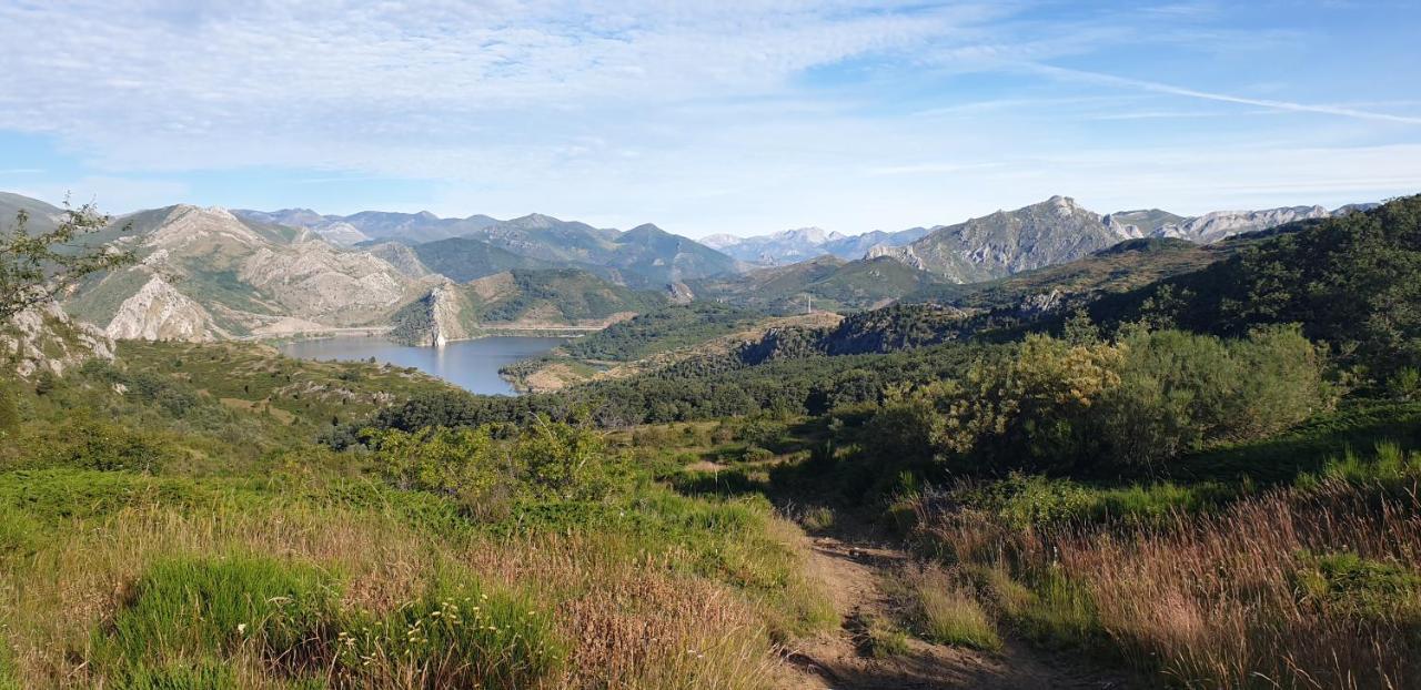 Casa Rural Carmen Luna Mallo de Luna エクステリア 写真